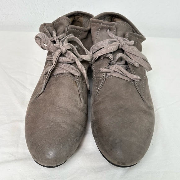 PAUL GREEN Soft Leather Taupe Lace Up Comfy Ankle Bootie Sneaker Shoe 4.5 (US 7) - Picture 9 of 11